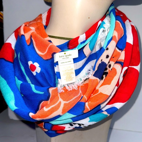 KATESPADE FLORAL SCARFS - Picture 1 of 7